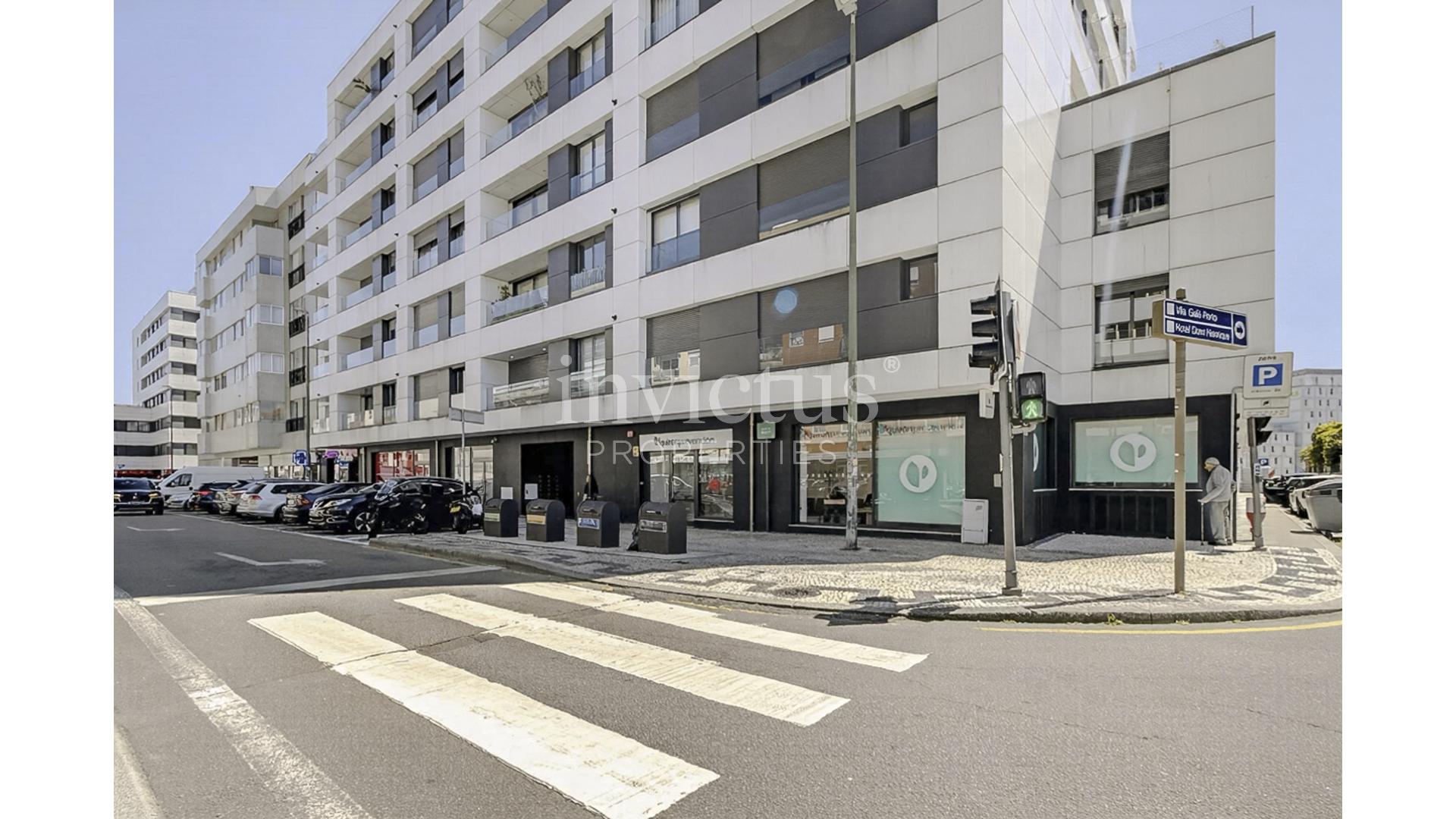 Apartamento T4 Venda em Lordelo do Ouro e Massarelos,Porto