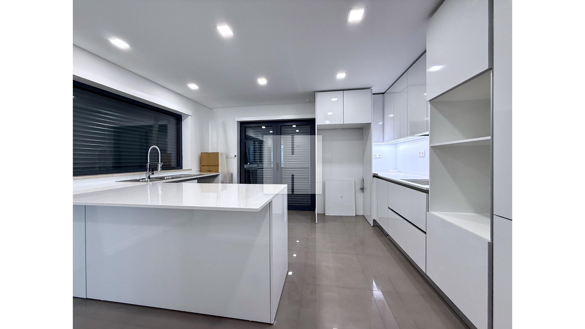 Moradia Geminada T4 em Tavarede — foto 17