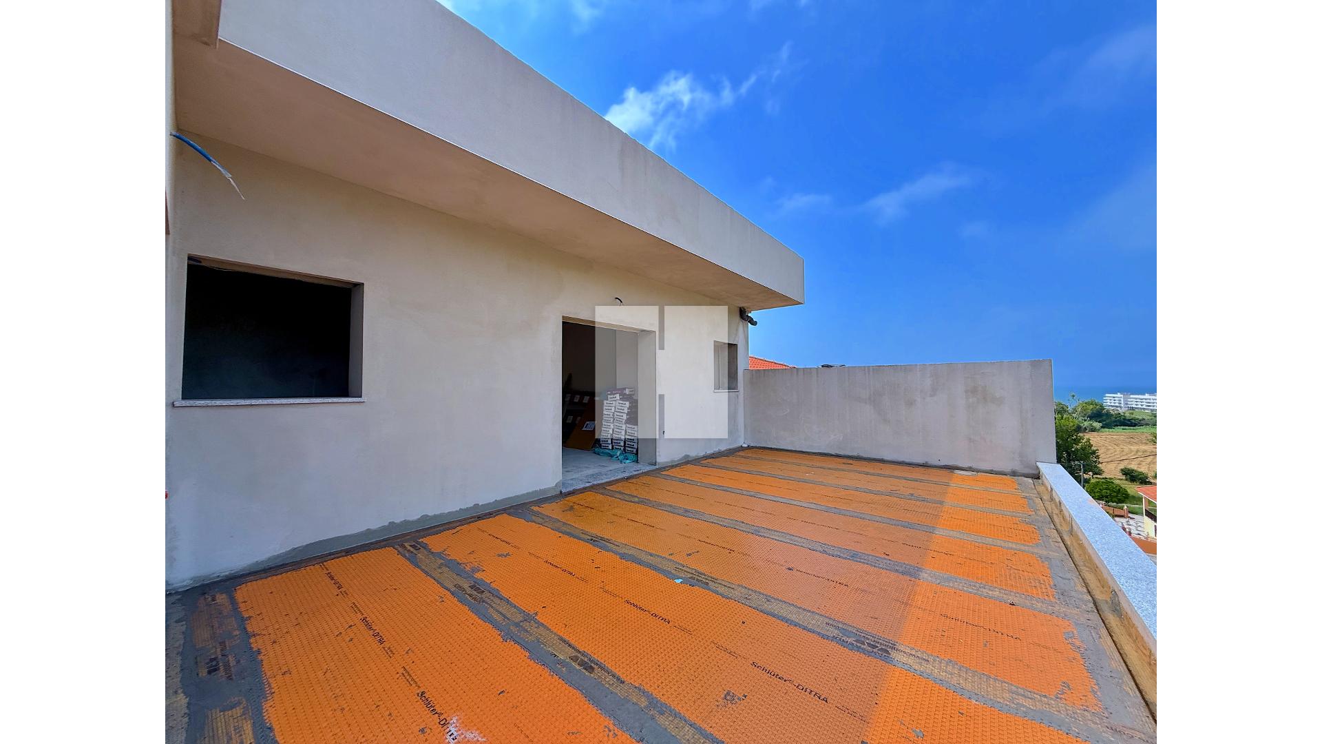 Moradia Geminada T5 em Buarcos e São Julião — foto 34