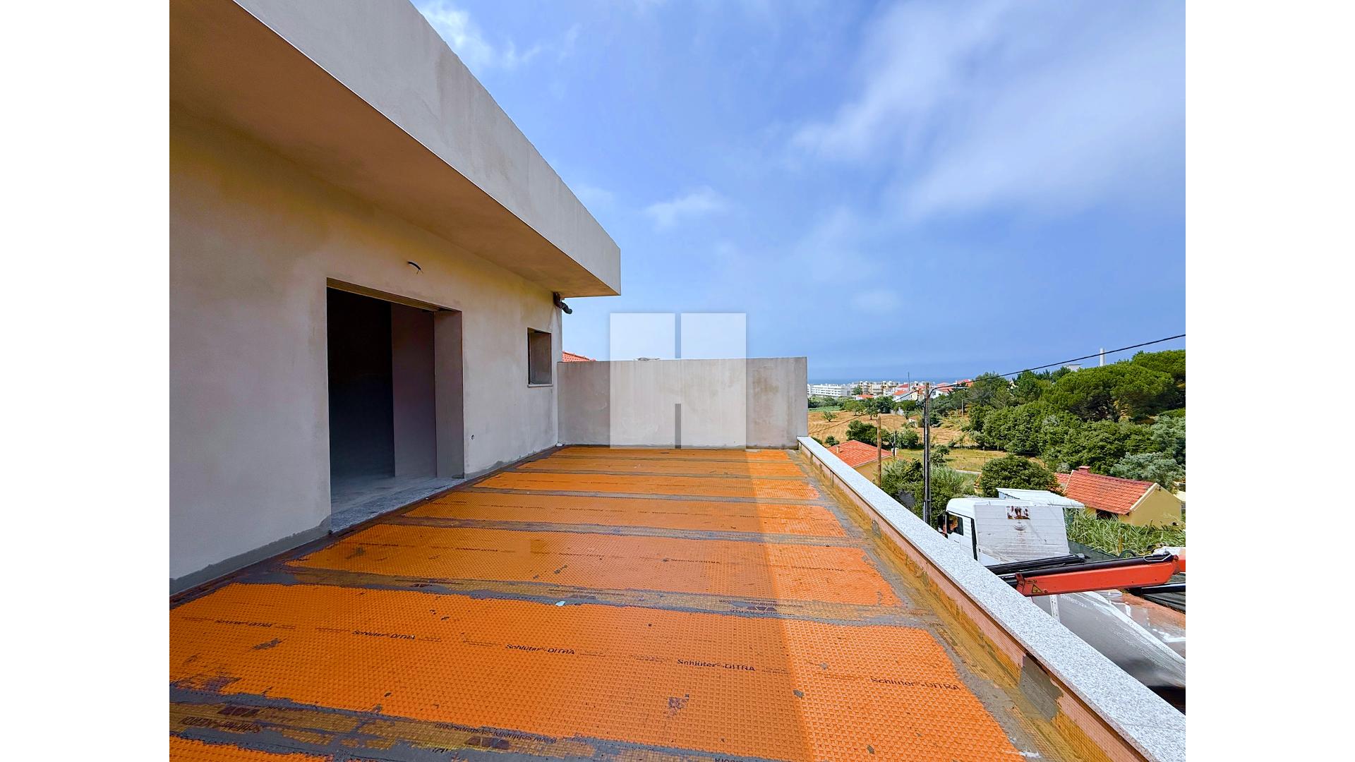Moradia Geminada T5 em Buarcos e São Julião — foto 35